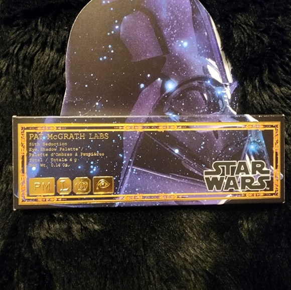 Pat McGRATH Limited Edition Star Wars Eyeshadow Bundle - Picture 2 of 10
